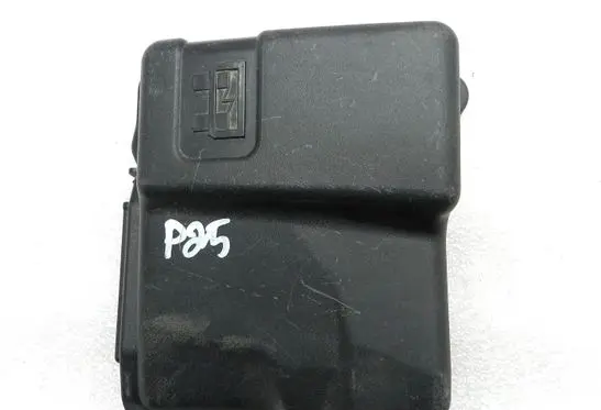 Peugeot 207 Fuse box cover 9657287180