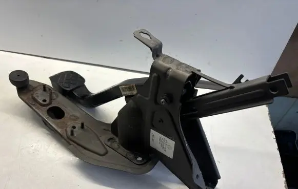 Brake pedal