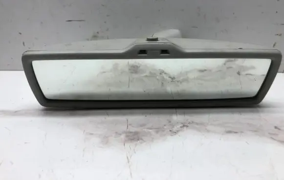Volkswagen Golf V Rear view mirror (interior) E11015625