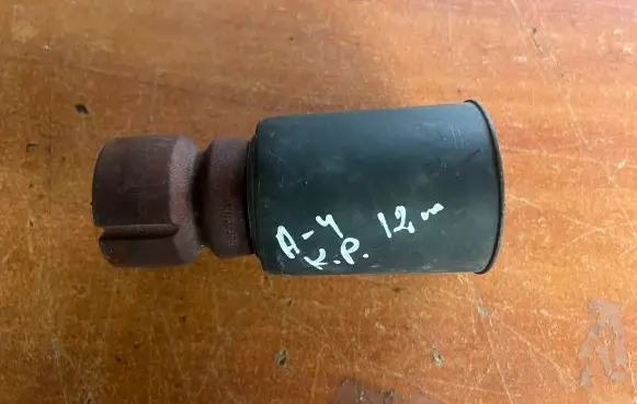 Audi A4 S4 B8 8K Front shock absorber damper bump stop 8K0412131E 8K0412137A