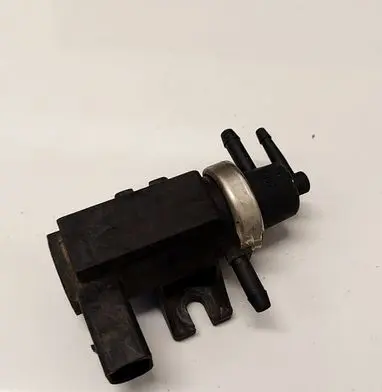 Volkswagen PASSAT B5.5 Turbo solenoid valve 1J0906627