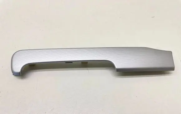 Dashboard glove box trim