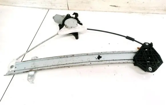 Subaru Legacy Sliding door window regulator with motor