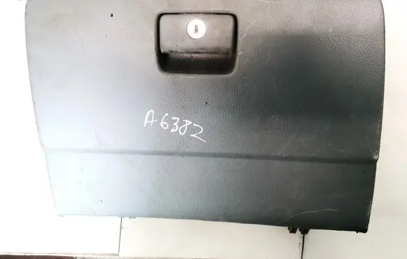 Toyota Avensis Verso Glove box 5555144050 55551-44050