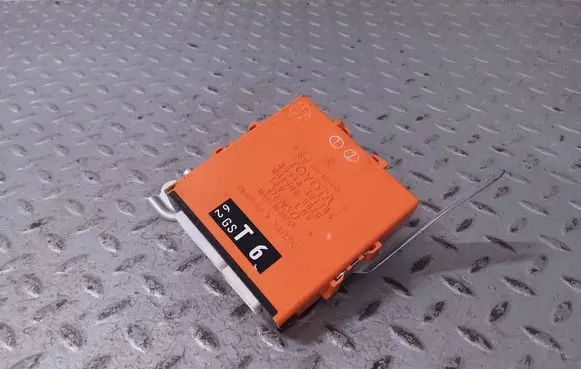 Lexus GS 300 350 430 450H Light module LCM 10R021658 8994030130 0319000620