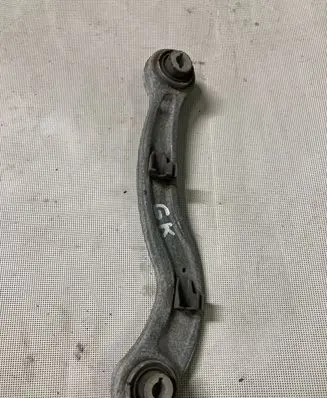 Land Rover Range Rover Velar Rear control arm