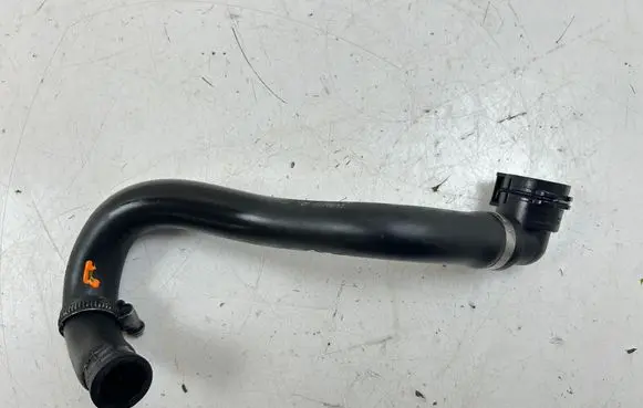 BMW X5 E70 Engine coolant pipe/hose 6793660