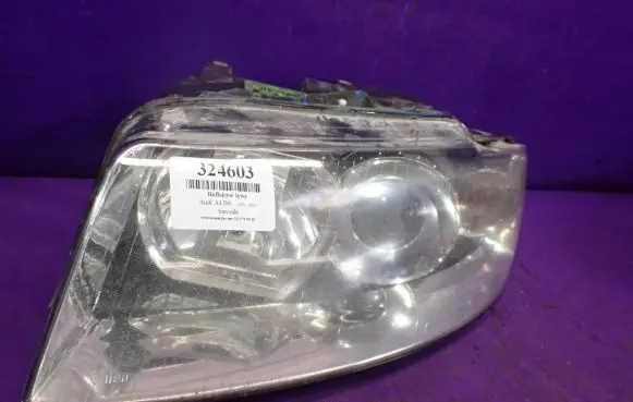 Audi A4 S4 B6 8E 8H Headlight/headlamp 8E0941003G