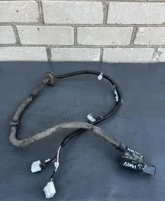 Toyota Avensis T270 Handbrake wiring loom/harness 8216405020H 8216405020 8216405