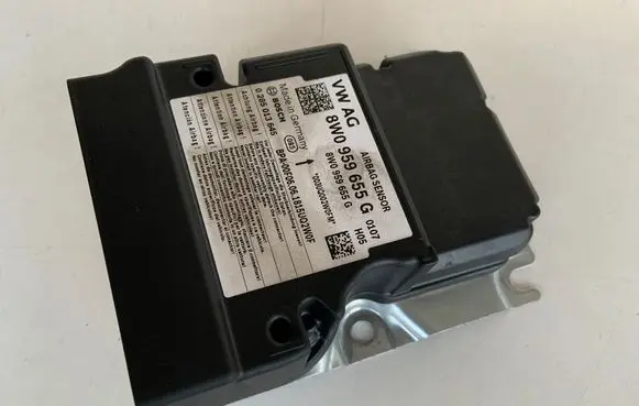 Audi A4 S4 B9 Airbag control unit/module 8W0959655G