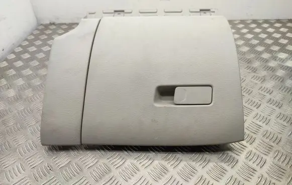 Jeep Compass Glove box 5ZT61TRM 61949A 4GIEAX743