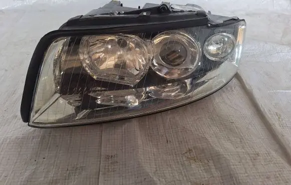 Audi A4 S4 B6 8E 8H Headlight/headlamp 89310230