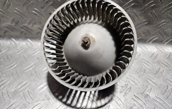 Hyundai Lantra I Heater fan/blower 1948000400