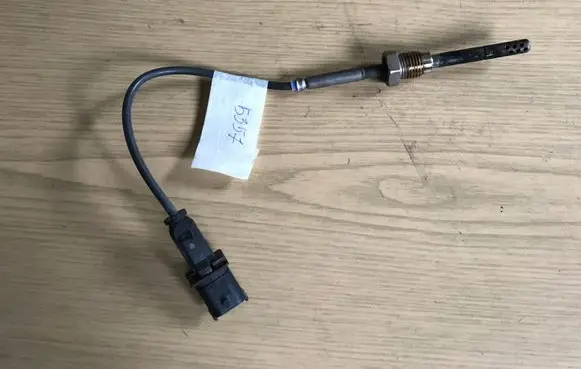 Opel Astra J Lambda probe sensor 55564977