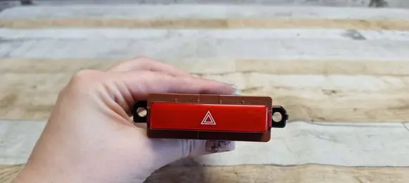 Hazard light switch
