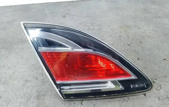 Mazda 6 Tailgate rear/tail lights GS1F513F0