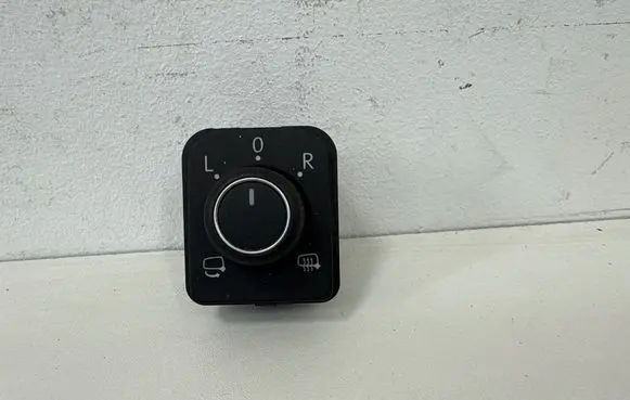Volkswagen Passat Alltrack Wing mirror switch 3G0959565C
