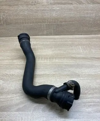 BMW 3 E90 E91 Engine coolant pipe/hose 7790743