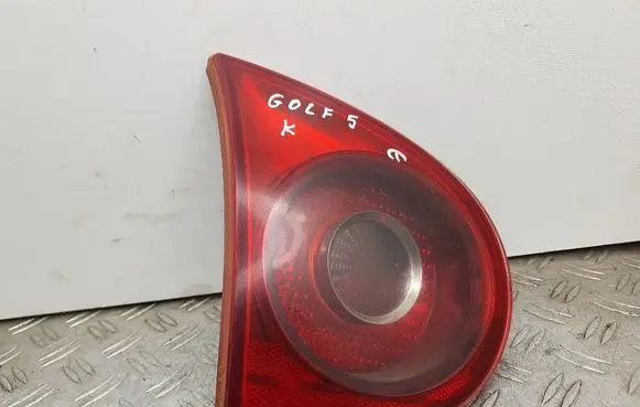 Volkswagen Golf V Tailgate rear/tail lights 1K6945107C 1K6945093J