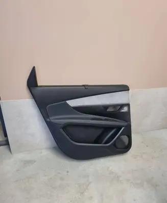 Peugeot 5008 II Rear door card panel trim M0522956 22290128 98407972DG