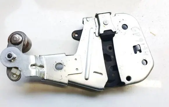 Honda FR-V Seat back rest lock catch 