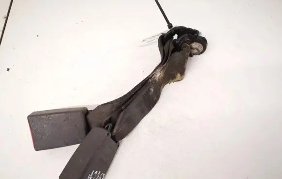 Hyundai Sonata Middle seatbelt buckle (rear) 4869a