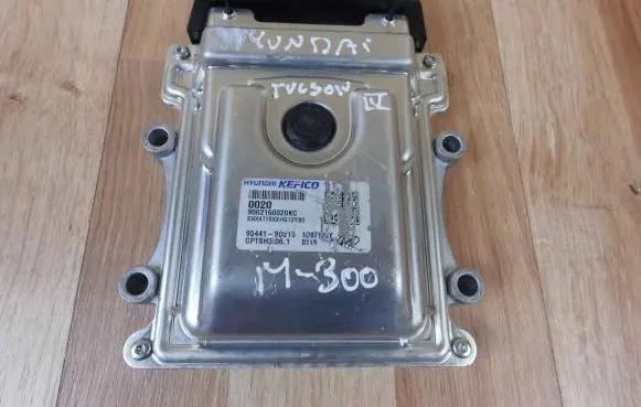Hyundai Tucson IV NX4 Engine control unit/module 954413D215