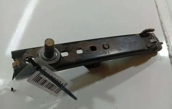 Chrysler Voyager Seat belt adjustment rail AT76943