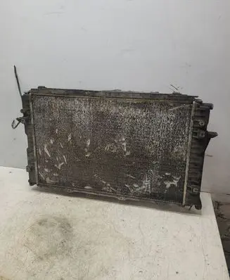 Audi A6 S6 C4 4A Coolant radiator