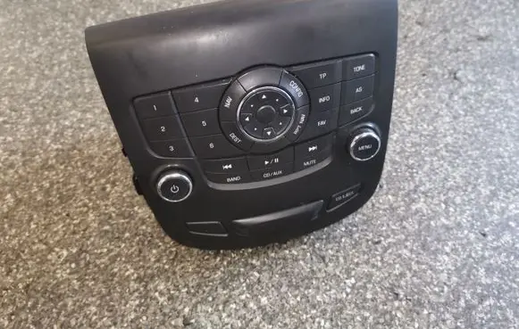 Chevrolet Orlando Head unit multimedia control 95486177
