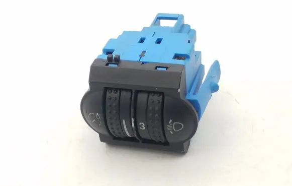 Volkswagen Touareg I Headlight level height control switch 7L6941333D