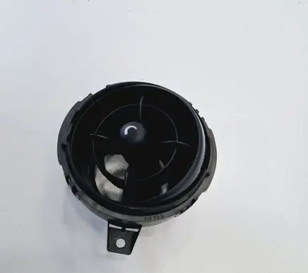 Mini One - Cooper Clubman R55 Dash center air vent grill