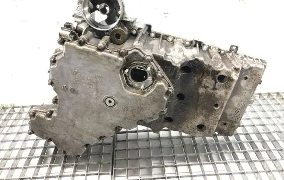 Oil sump