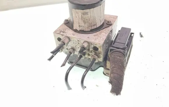 Opel Insignia A ABS Pump 13313805