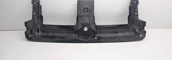 Audi Q7 4M Intercooler air guide/duct channel 4M0807081