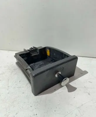 Nissan Primera Ashtray (front) 