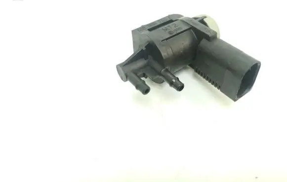 Volkswagen Touran I Vacuum valve 1J0906283C