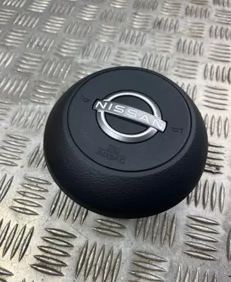 Nissan Qashqai J12 Steering wheel airbag 0589P1000202 34317133 34335521A