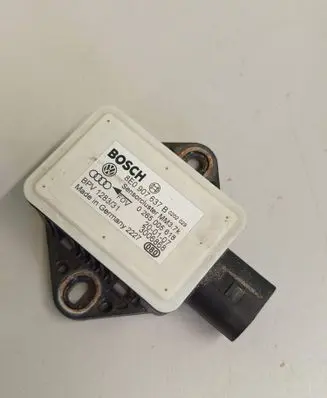 Audi A6 S6 C6 4F ESP acceleration yaw rate sensor 0265005618 8E0907637B
