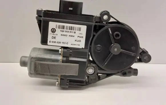 Volkswagen Eos Rear door window regulator motor 1Q0959811B