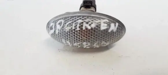 Citroen C5 Front fender indicator light 3311