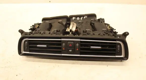 BMW 7 F01 F02 F03 F04 Dash center air vent grill 9115859