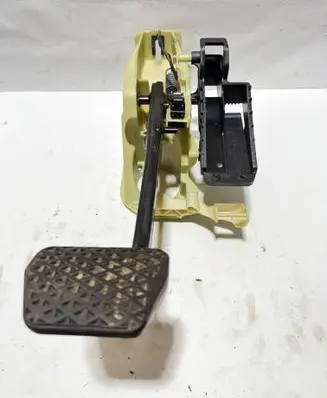BMW 5 F10 F11 Brake pedal 6782666