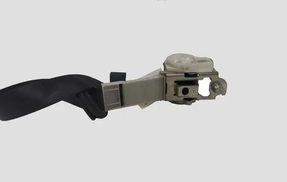 Opel Vectra C Front seatbelt 0402050