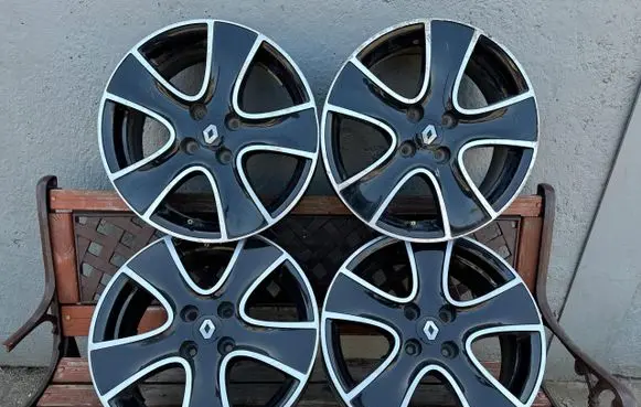 Renault Clio IV R16 alloy rim 