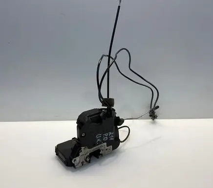 Mercedes-Benz E W211 Front door lock 2117200435 A2117200435