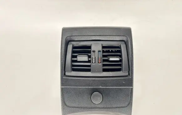 BMW 1 F20 F21 Dashboard side air vent grill/cover trim 16828110