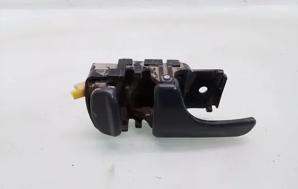 Nissan Terrano Front door interior handle