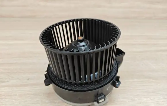BMW 5 G30 G31 G38 Heater fan/blower 0130309508