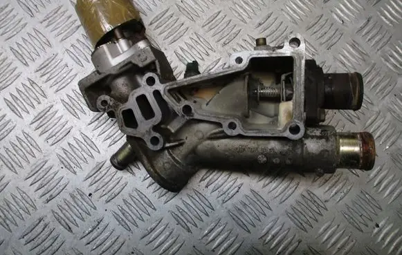 Peugeot 407 Thermostat/thermostat housing 9653298580